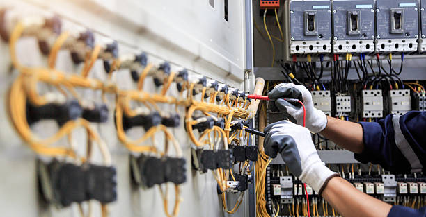 Professional Electrician technician working in Somerset, OH